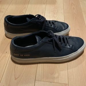 Achilles women’s shoes